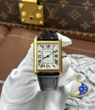 Cartier Tank Louis Fake Watch White Dial Case Yellow 27.8×38.1mm