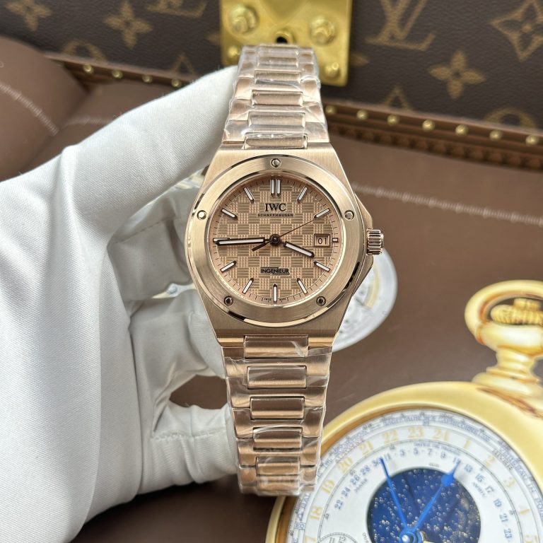 IWC Ingenieur Knock Off Watches Case Rose Gold Swiss Automatic Movement V7 Factory 40mm