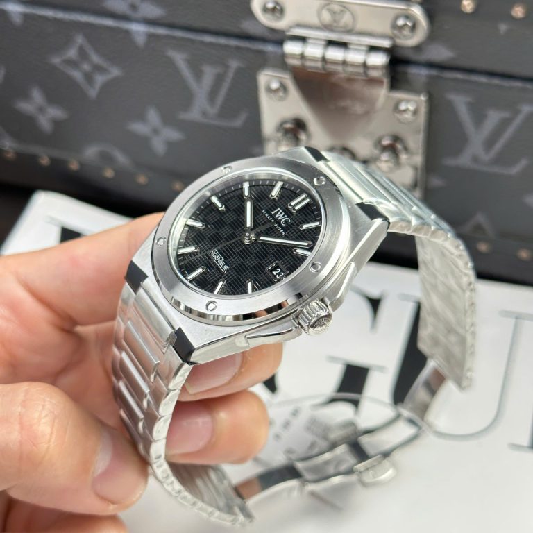 IWC Ingenieur Super Clone Watches Black Dial Stainless Steel V7 Factory 40mm