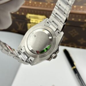 Rolex-Rep-11-GMT-Master-II-126710BLNR-Batgirl-Calibre-3285-Day-Oyster-VS-40mm-1-768x768