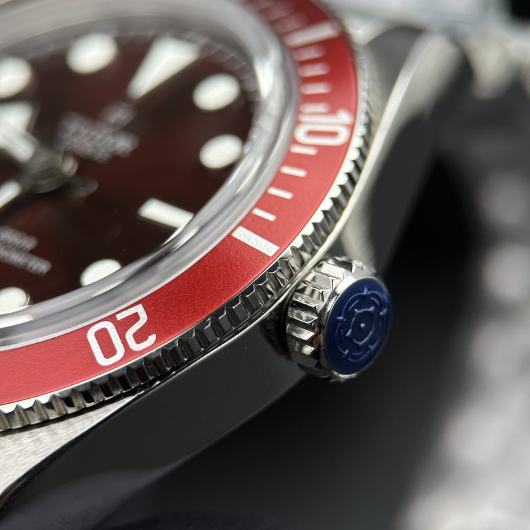 Tudor Black Bay Fifty Eight Imitation Watches Red Burgundy Dial Oyster Strap ZF Factory 39mm