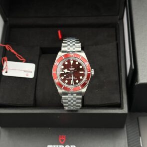Tudor Black Bay Fifty Eight Replica Watches Red Burgundy Dial Jubilee Strap ZF Factory 39mm