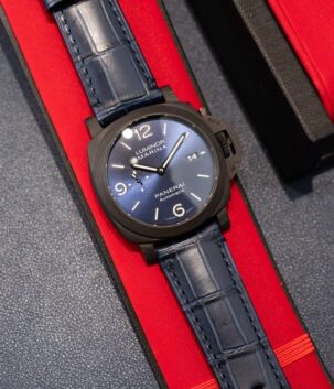 Panerai Luminot Marina PAM1664 Carbon Replica Watches Leather Strap VS Factory 44mm