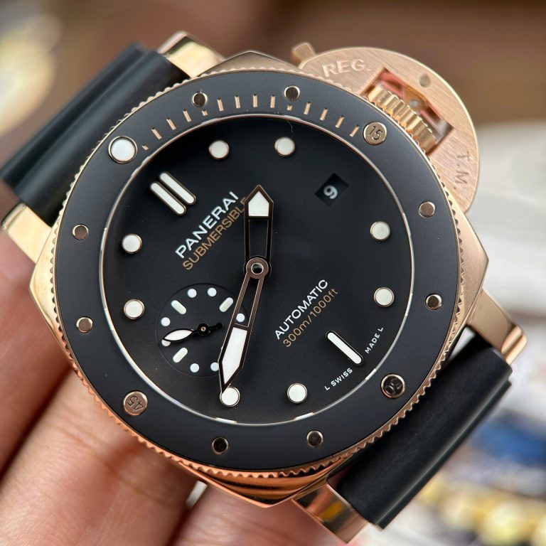 Panerai Submersible PAM974 Copies Watches Black Dial Rubber Strap VS Factory 42mm