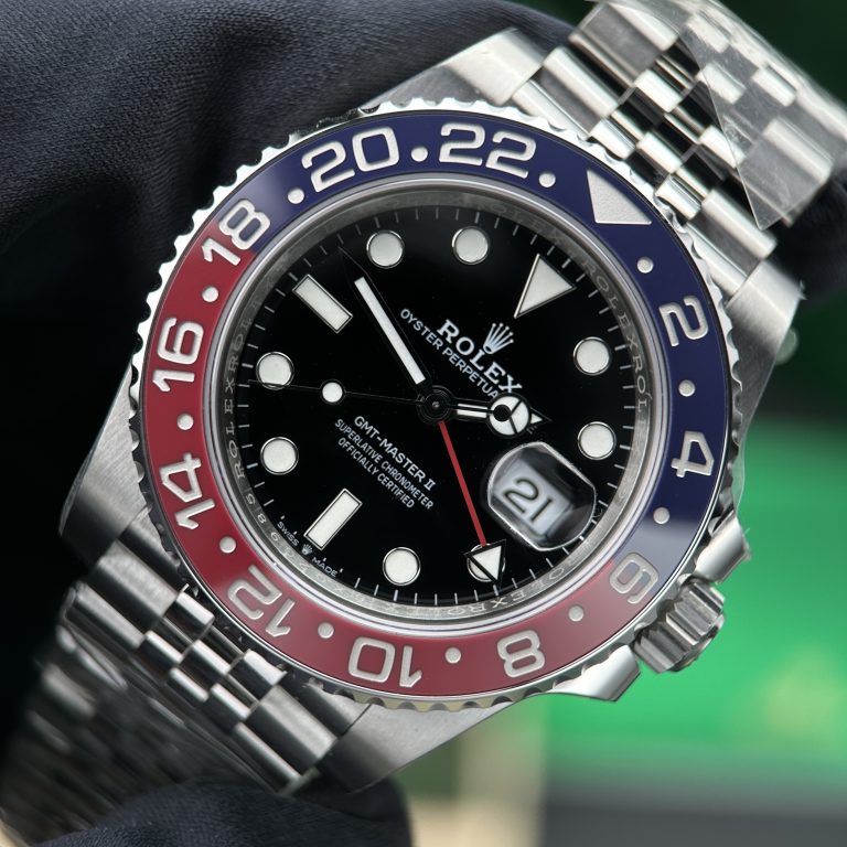 Rolex GMT-Master II Pepsi Replica Watches Black Dial Jubilee Strap VS Factory 40mm - Image 7