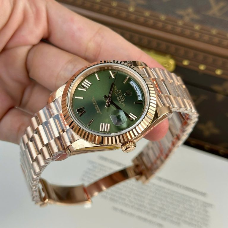 Rolex Luxury Fake Watches Day-Date Green Dial Rose Gold Weight 186 Grams QF Factory 40mm - Image 4