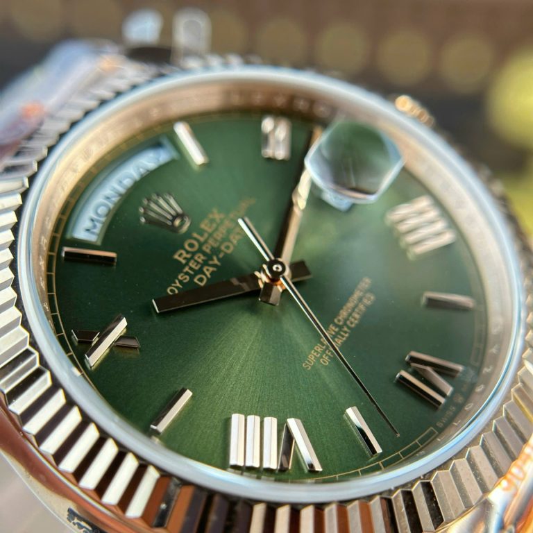 Rolex Luxury Fake Watches Day-Date Green Dial Rose Gold Weight 186 Grams QF Factory 40mm - Image 5