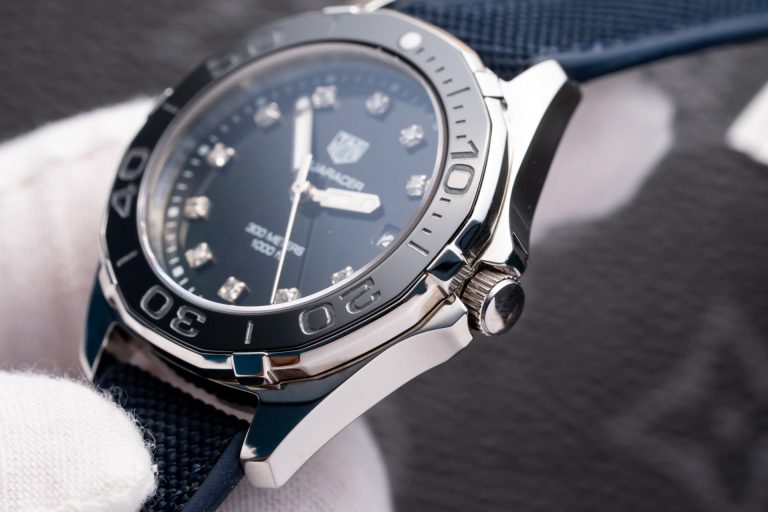 Tag Heuer Aquaracer Replica Watch Mother Of Pearl Dial Leather Strap 35mm