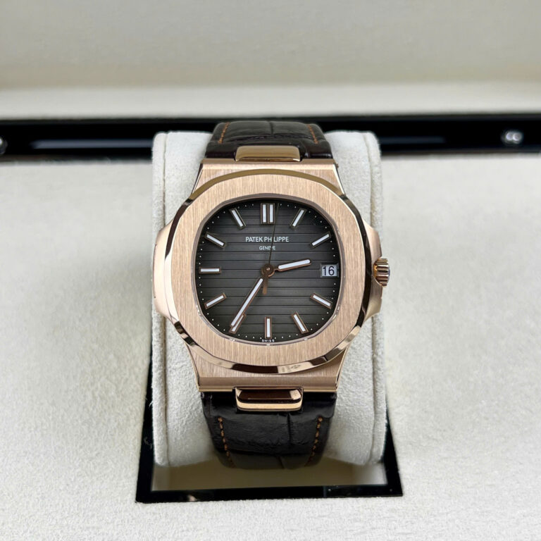Patek Philippe Nautilus 5711 Replica Watch Gray Dial Leather Strap 3K Factory 40mm
